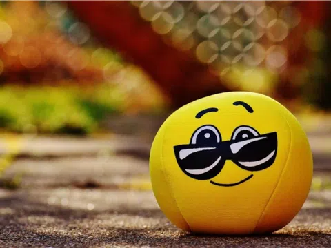Đọc lại thơ Trần Đăng Khoa về chủ đề người mẹ