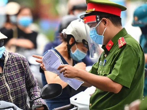 Hướng dẫn chính thức của Công an Hà Nội về cấp giấy đi đường, thẻ mua hàng trong vùng 1