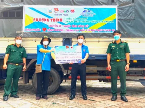 Người dân Bình Dương thêm phấn khởi khi nhận 900 túi an sinh đầy niềm yêu từ Bình Phước