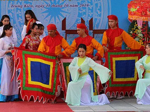 Dấu ấn Cần Thơ trong tiến trình phát triển đờn ca tài tử Nam Bộ