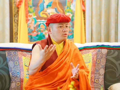 Phỏng vấn Nhiếp chính vương Thuksey Rinpoche trở lại Việt Nam sau 3 năm