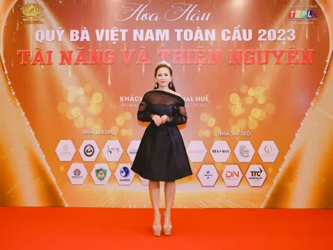 Hoa hậu Yến Phượng xuất hiện thanh lịch và sang trọng tại đêm thi Tài năng Hoa hậu Quý bà Việt Nam Toàn cầu 2023