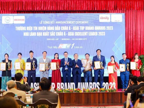 NHA KHOA VIỆT MỸ VINH DỰ NHẬN GIẢI THƯỞNG “TOP 10 THƯƠNG HIỆU TÍN NHIỆM HÀNG ĐẦU CHÂU Á 2023”
