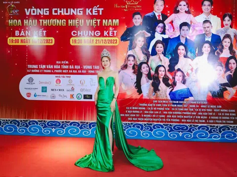 Hoa hậu Lê Thị Lan chấm thi chung kết cuộc thi nhan sắc