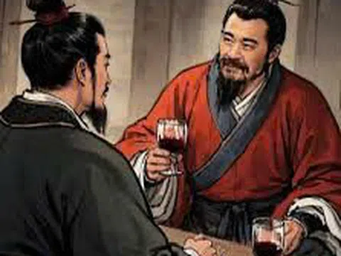"Thà làm đầu gà còn hơn làm đuôi trâu"