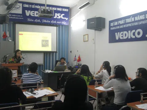 Phiên dịch CABIN luôn thử thách nhưng tạo nhiều cơ hội hấp dẫn cho các bạn trẻ ngành Ngôn ngữ Anh