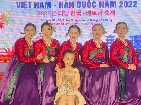 Bé Phan Hoàng Anh Thư – Mầm non 7 tuổi sở hữu loạt thành tích ấn tượng