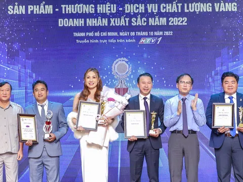Giám đốc Công ty bất động sản Kim Long Thành Công lọt Top 10 doanh nhân xuất sắc năm 2022