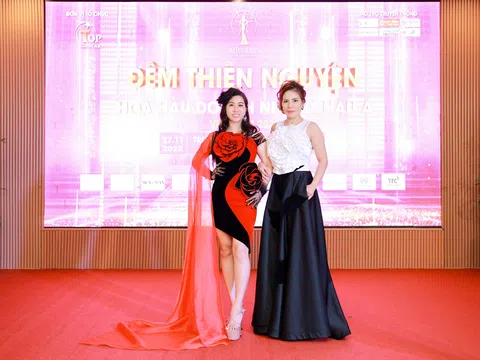 Doanh nhân Phạm Thị Kim Oanh đấu giá thành công trang phục công sở đặc biệt trong đêm thiện nguyện Hoa hậu Doanh nhân Châu Á Việt Nam 2022