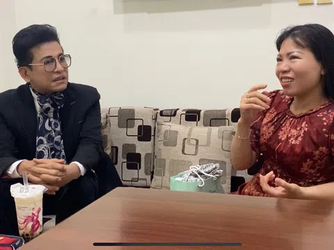 Ca khúc Gieo chữ trồng người với sự sáng tác của cô giáo Thúy Hằng, được MC Thanh Bạch đánh giá “đi vào lòng người”