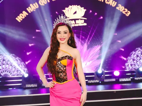 Hoa hậu Vũ Ngọc Anh xuất hiện mới lạ tại chung kết Hoa hậu Quý bà Việt Nam Toàn cầu 2023