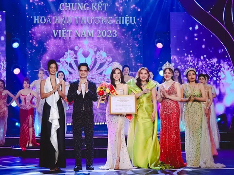 Chung kết Hoa hậu Thương hiệu Việt Nam 2023: Doanh nhân Phạm Thị Phượng là Á hậu 1