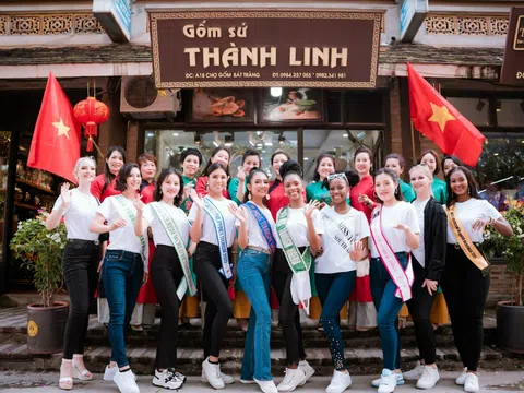 Làng gốm cổ truyền Bát Tràng hân hoan chào đón thí sinh đại diện các quốc gia tham dự Hoa hậu Du lịch Thế giới 2022