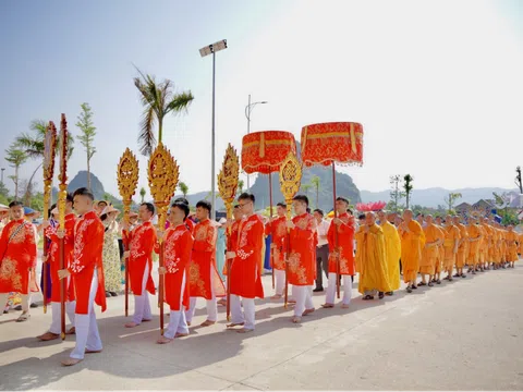 Tưng bừng Lễ Phật đản đầu tiên PL.2567 - DL.2023 Ban Trị sự GHPGVN huyện Minh Hoá