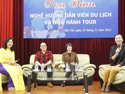 Hướng dẫn viên ngành học tiềm năng tại HCCT