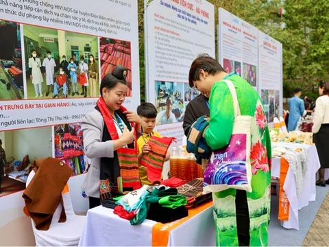 Công bằng, bình đẳng trong tiếp cận dịch vụ phòng chống HIV và bạo lực trên cơ sở giới