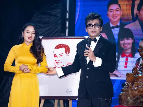 Nghệ sĩ Thanh Bạch "đốt cháy" sân khấu đêm nhạc hướng về miền Trug với phần hoạt náo vui nhộn