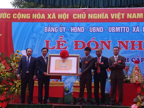 Lễ đón nhận bằng xếp hạng di tích lịch sử cấp tỉnh Đình làng thôn Doi Sóc (Phù Chẩn, Từ Sơn, Bắc Ninh)