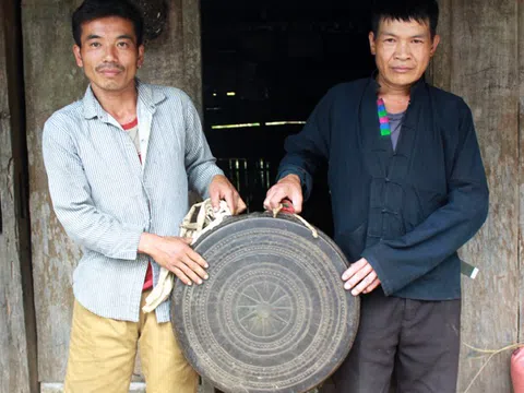 Hà Giang: Độc đáo điệu múa trống đồng của dân tộc Nùng