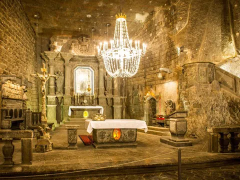 Mỏ muối Wieliczka – Kho tàng nghệ thuật độc đáo