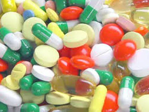 Đình chỉ lưu hành, thu hồi toàn quốc thuốc Buclapoxime