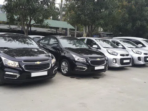Xem xét, xử lý phản ánh "không siết xe tự lái, họa còn dài"