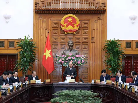 Thủ tướng: Chính phủ không chọn giải pháp đóng cửa mọi thứ