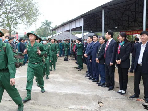 Vĩnh Phúc: Trên 400 tân binh Vĩnh Tường lên đường nhập ngũ
