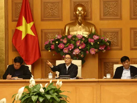 Chống dịch COVID-19: Diễn biến mới phải có biện pháp mới