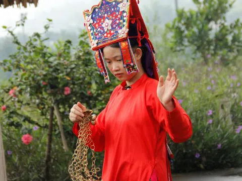 Lạng Sơn: Cô gái trẻ lưu giữ văn hóa Then