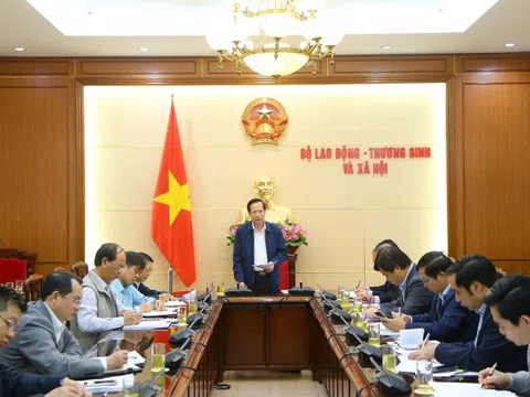 Dừng đưa lao động đi làm việc tại vùng có dịch COVID-19