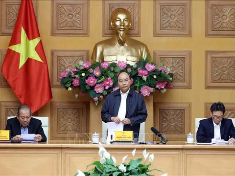 Thủ tướng: Triển khai mạnh mẽ biện pháp cách ly tập trung trong phòng, chống dịch COVID-19