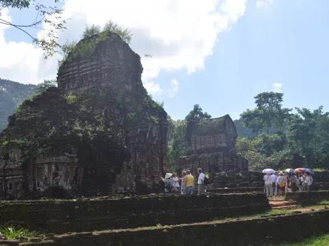 Di tích Huế, Mỹ Sơn tạm dừng đón du khách