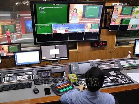 Bộ GD&ĐT thông tin về việc thu phí hỗ trợ học online