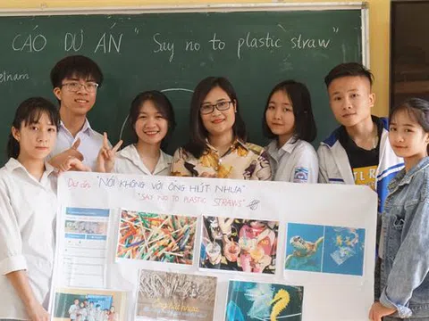 Bộ trưởng GDĐT chúc mừng cô giáo lọt top 50 giáo viên xuất sắc toàn cầu