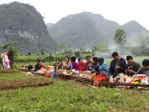 Thiêng liêng ngày tảo mộ
