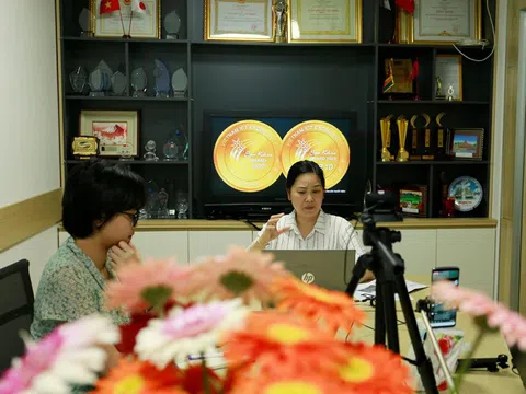 Doanh nghiệp có đề cử Sao Khuê sẽ thuyết trình online