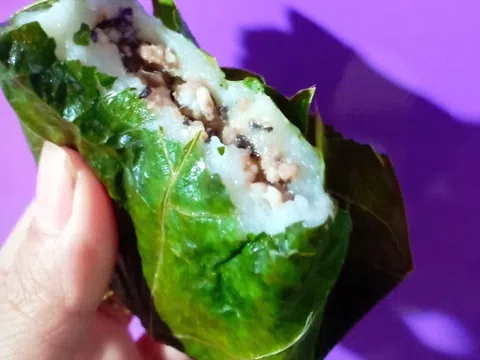 Dẻo thơm bánh nếp nhân trứng kiến của người Tày