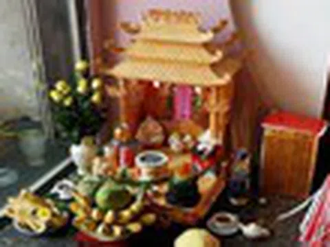 Đặt vật này lên bàn thờ để Thần Tài phù hộ