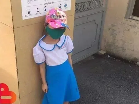 "Cô giáo như mẹ hiền" sao lại phơi nắng một đứa bé!