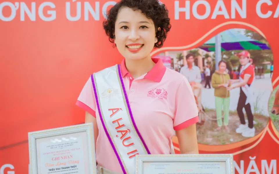 Á hậu Triệu Mai Thanh Thủy đồng hành cùng ban tổ chức Hoa hậu Doanh nhân Việt Nam 2022 trên hành trình thiện nguyện