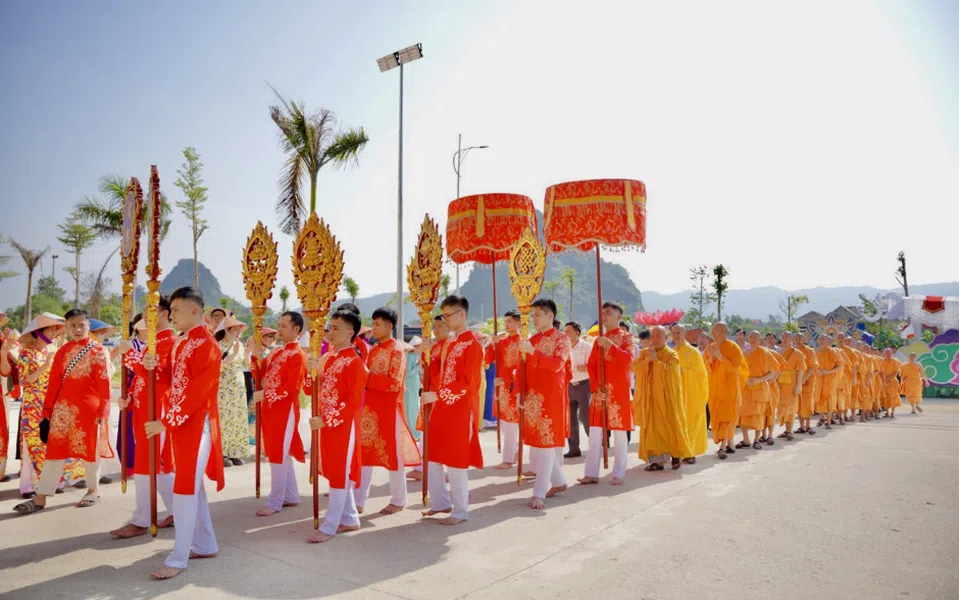 Tưng bừng Lễ Phật đản đầu tiên PL.2567 - DL.2023 Ban Trị sự GHPGVN huyện Minh Hoá
